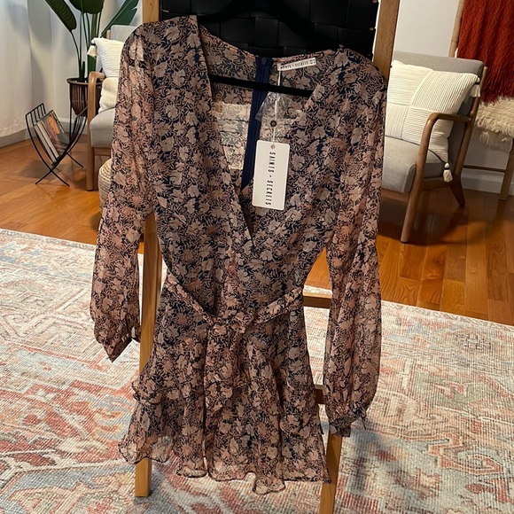 Saints and Secrets floral dress - Picture 3 of 10